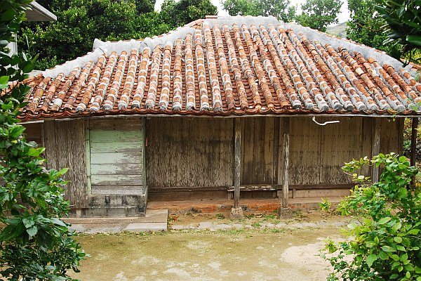 渡名喜村伝統家屋